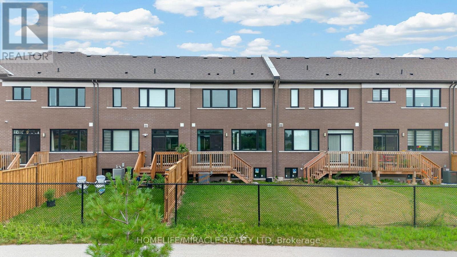 356 BISMARK DRIVE - Image 42