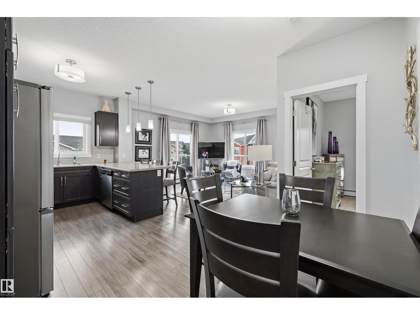 #402 2229 44 AV NW - Image 11