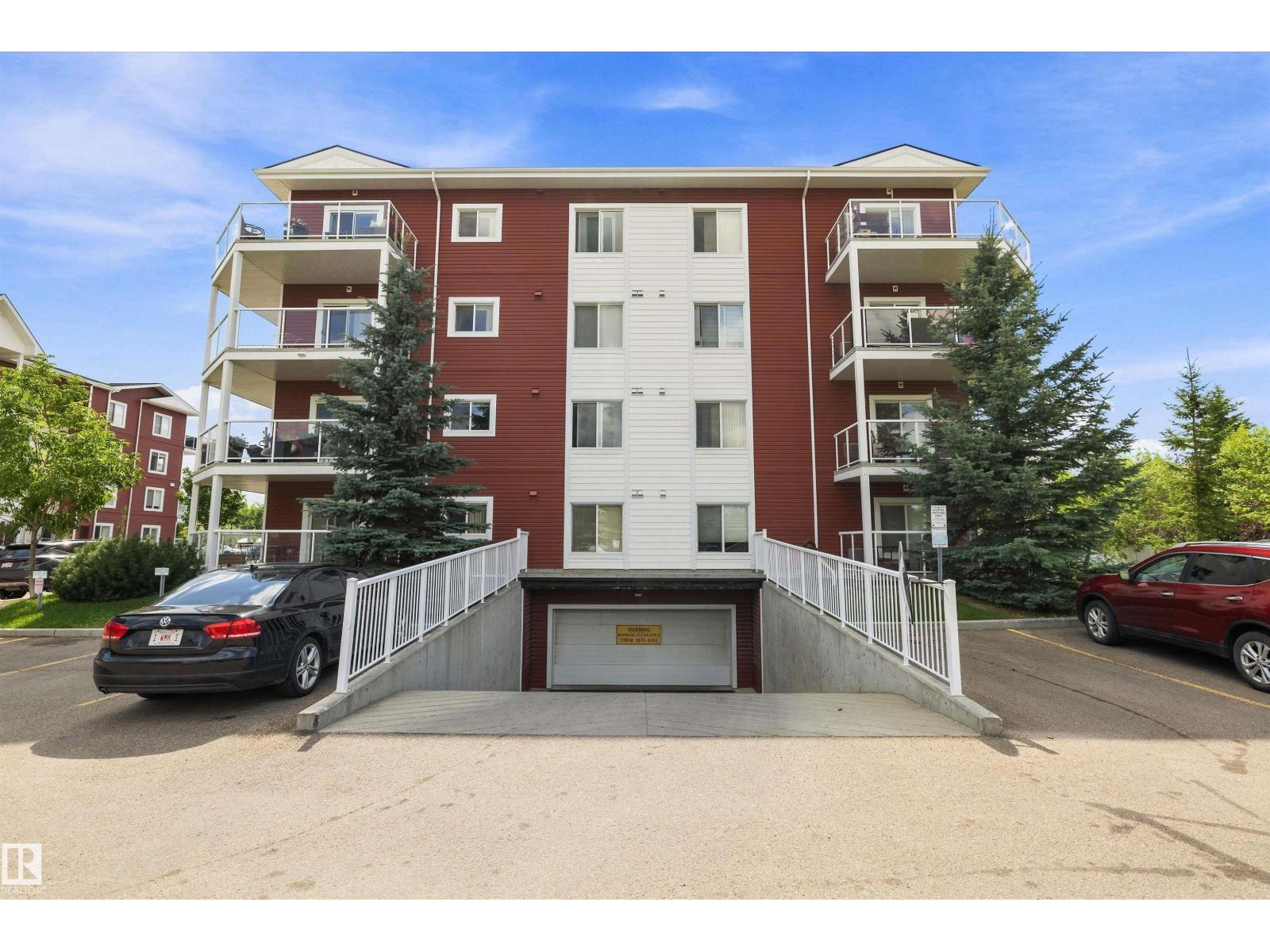 #402 2229 44 AV NW - Image 32