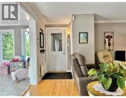 25 Des Seigneurs Street, Edmundston, NB E3V5B1 Photo 10