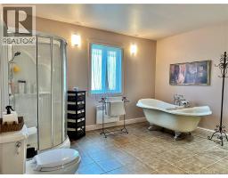 25 Des Seigneurs Street, Edmundston, NB E3V5B1 Photo 20