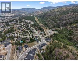 3224 Evergreen Drive, Penticton, BC V2A0H9 Photo 10