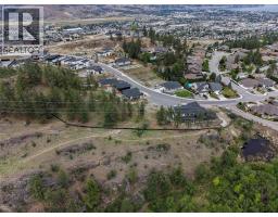 3224 Evergreen Drive, Penticton, BC V2A0H9 Photo 12
