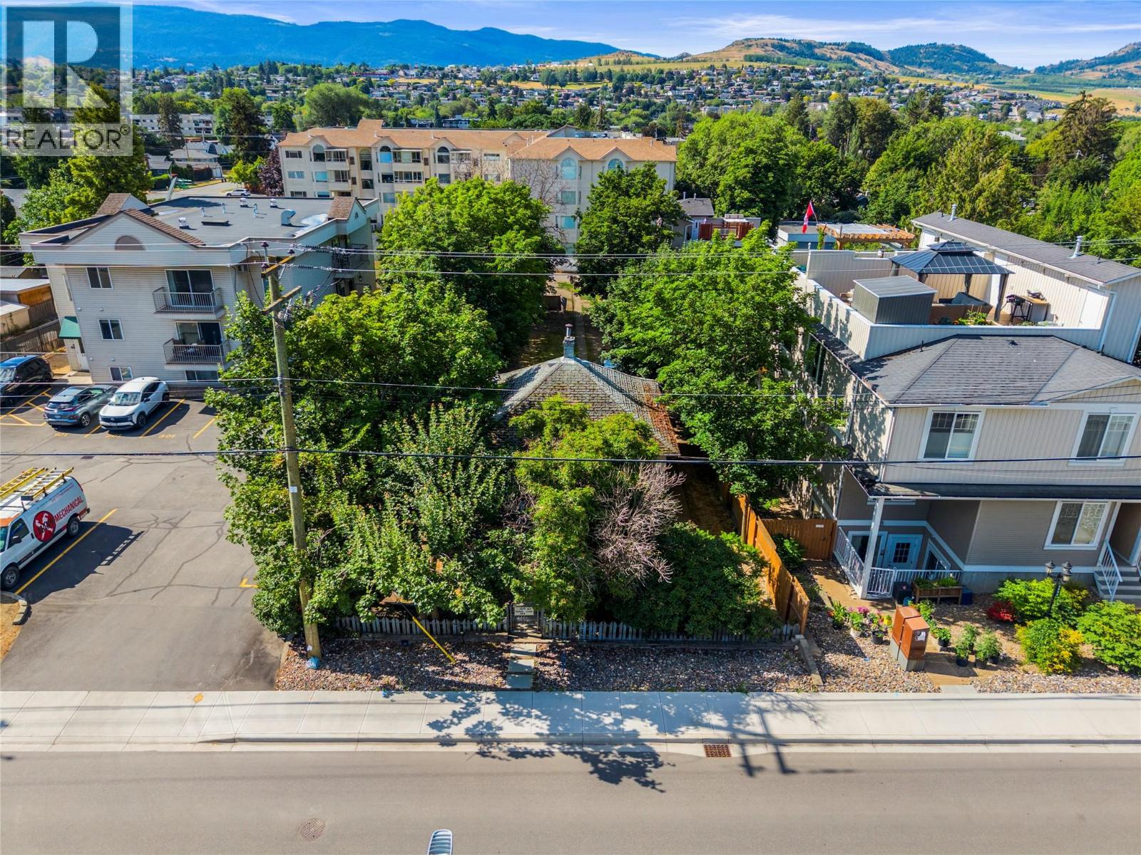 3802 32 Avenue - Image 23