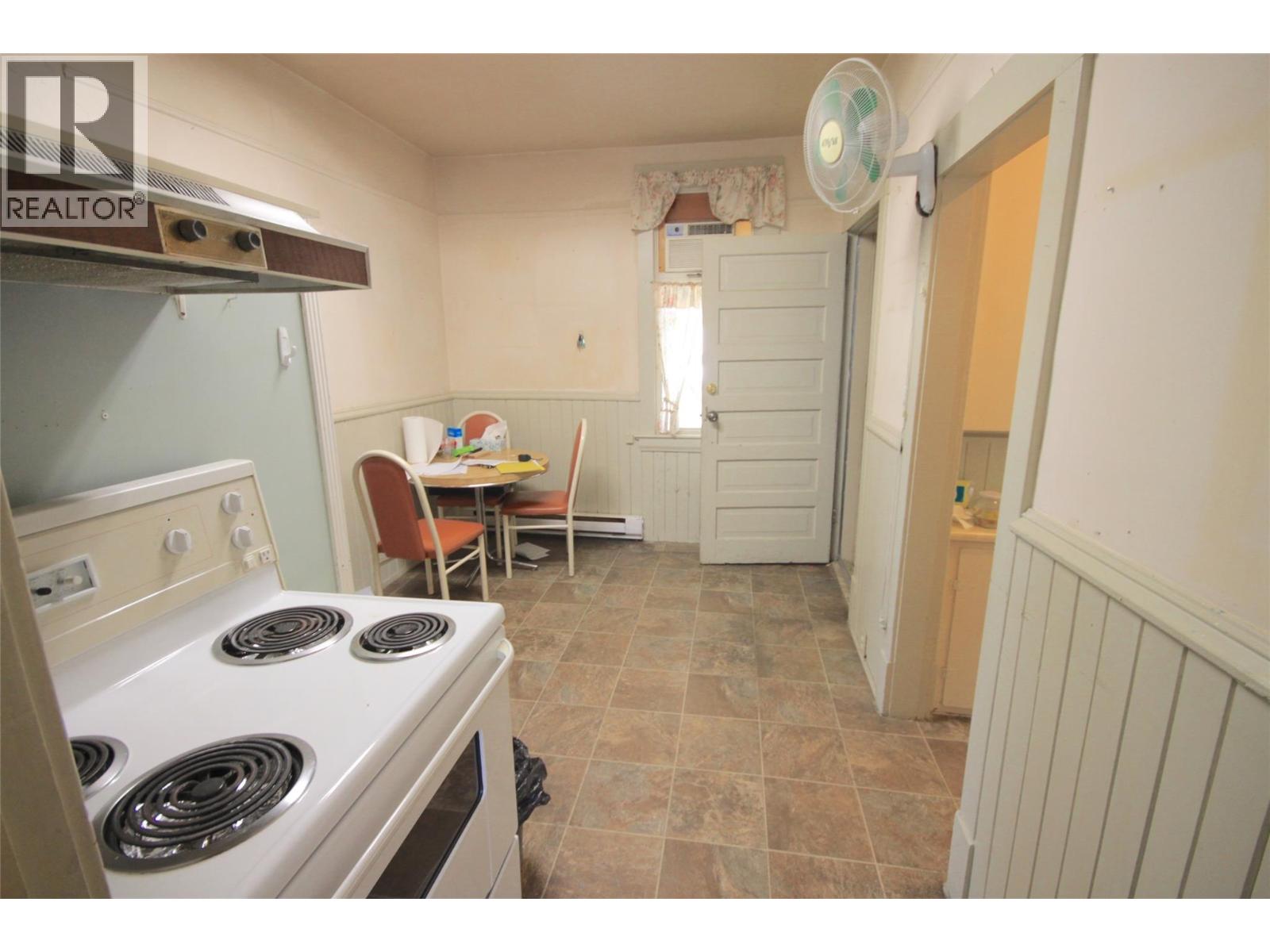 3802 32 Avenue - Image 8