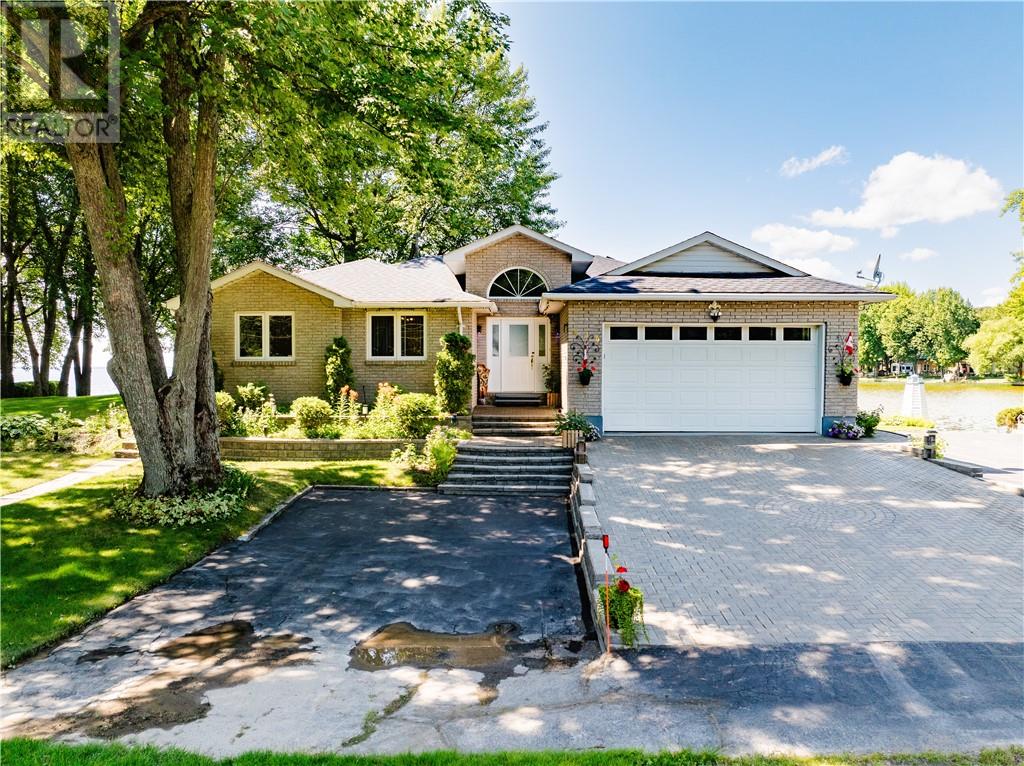 640 Lac Deux Milles Road - 1