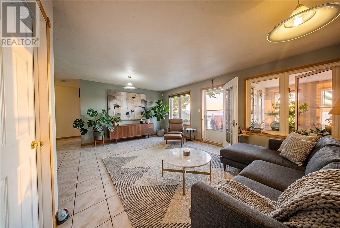 640 Lac Deux Milles Road - 17