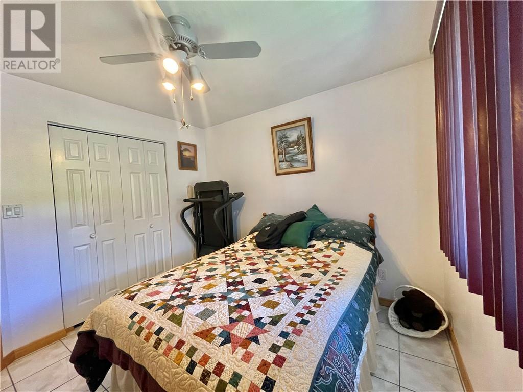 640 Lac Deux Milles Road - 23