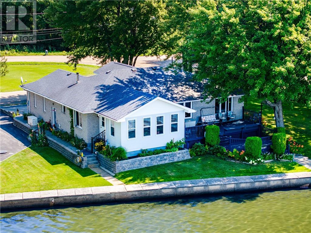 640 Lac Deux Milles Road - 41