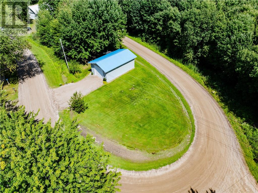 640 Lac Deux Milles Road - Image 46