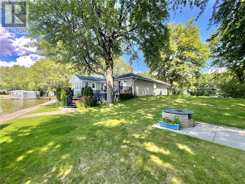 640 Lac Deux Milles Road - 58