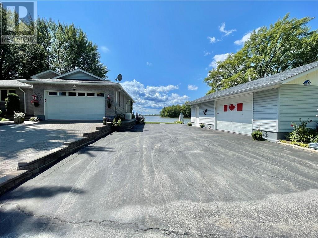 640 Lac Deux Milles Road - 67