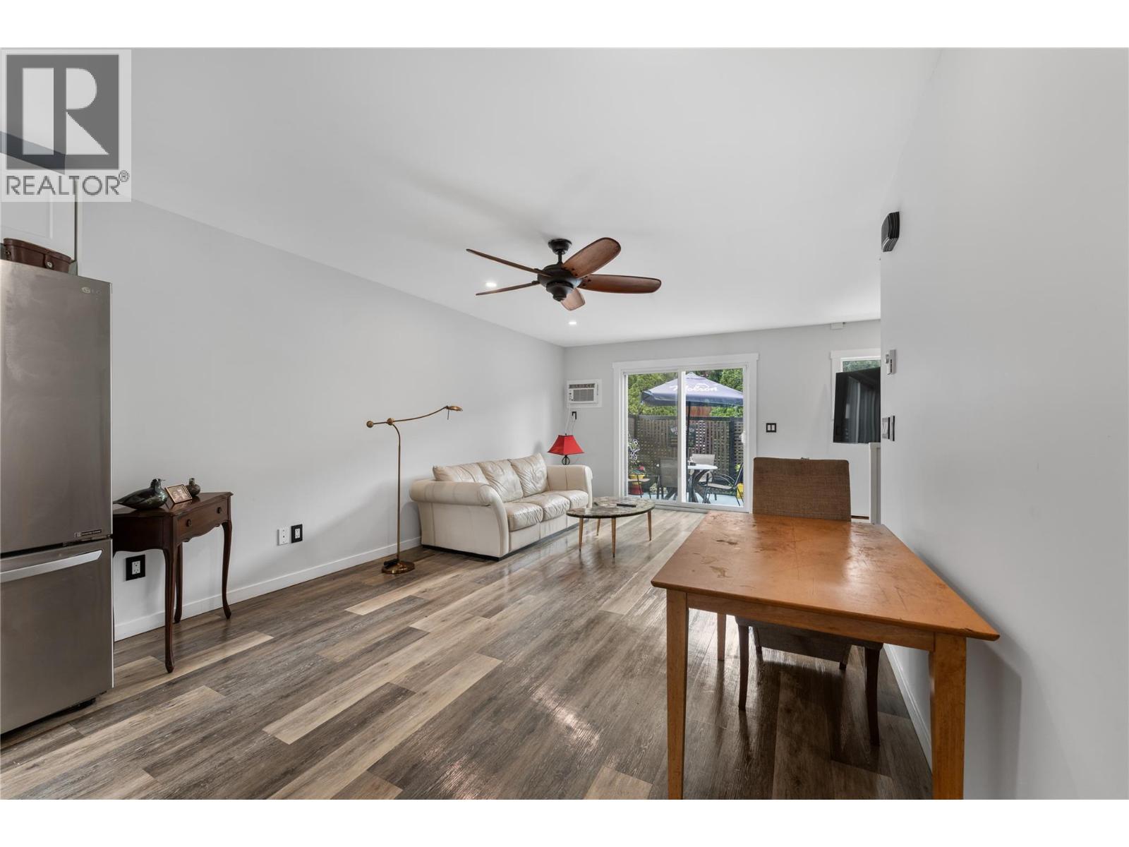 #5 3135 Walnut Street - Image 6