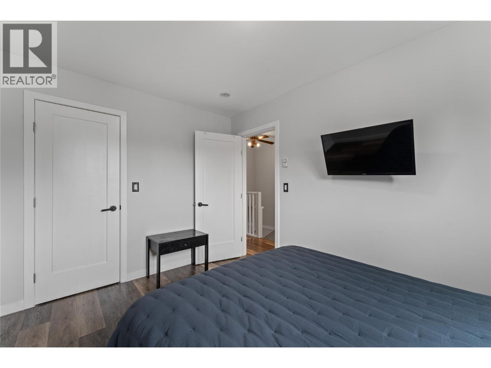 #5 3135 Walnut Street - Image 16
