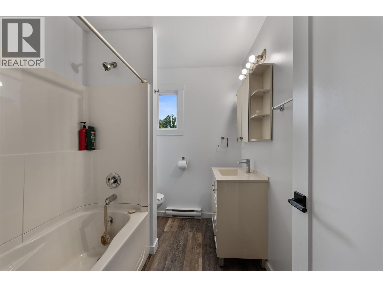 #5 3135 Walnut Street - Image 17