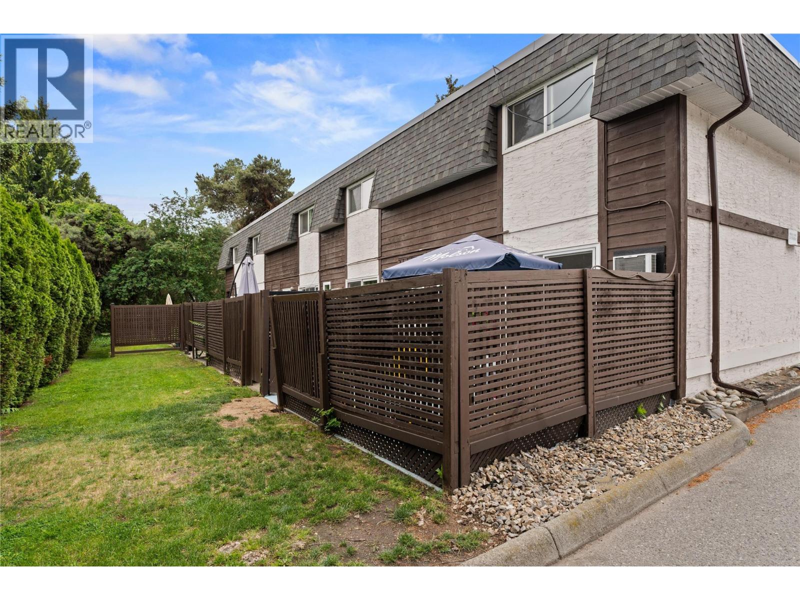 #5 3135 Walnut Street - Image 36