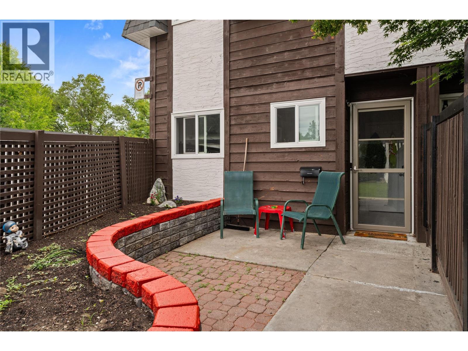 #5 3135 Walnut Street - Image 34