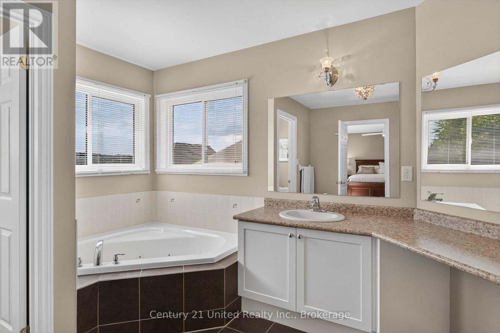 1184 SCOLLARD DRIVE - Image 26