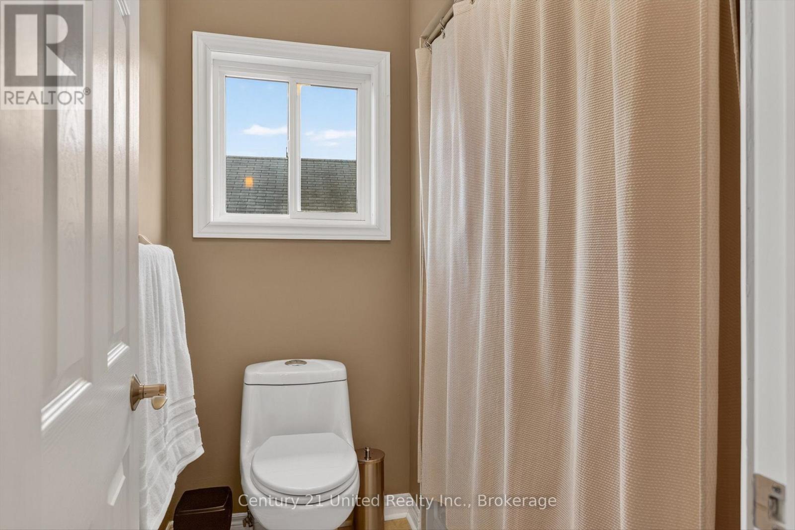 1184 SCOLLARD DRIVE - Image 35