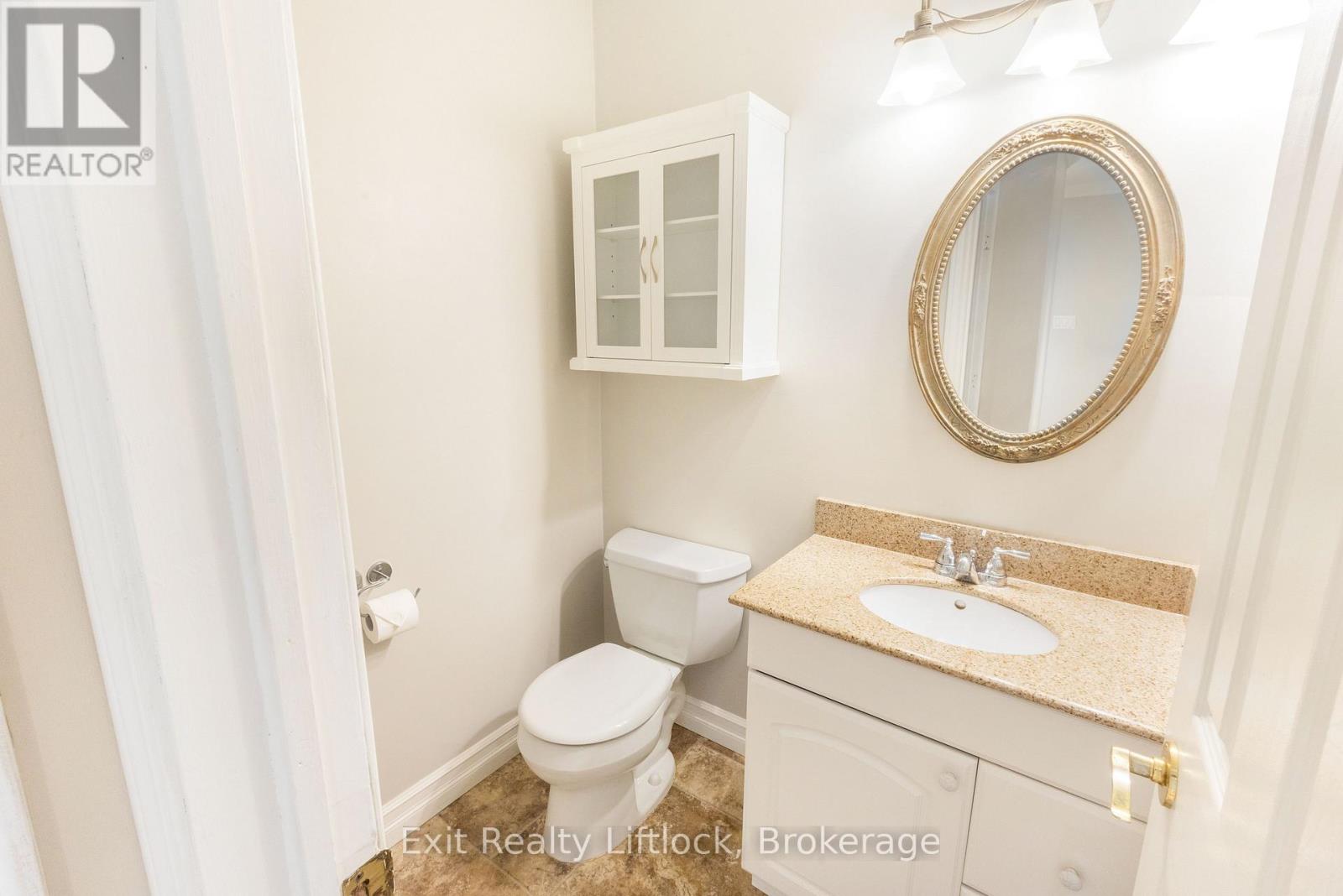 958 SMITHSIDE COURT - Image 12