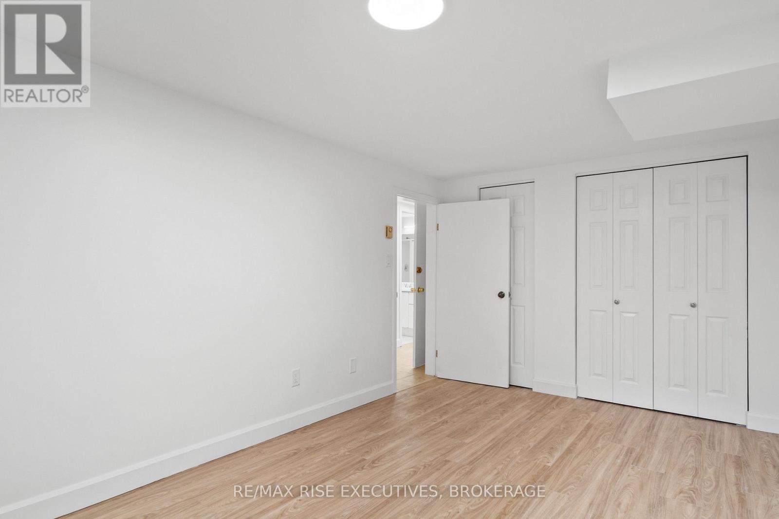 426 MONTREAL STREET - Image 30