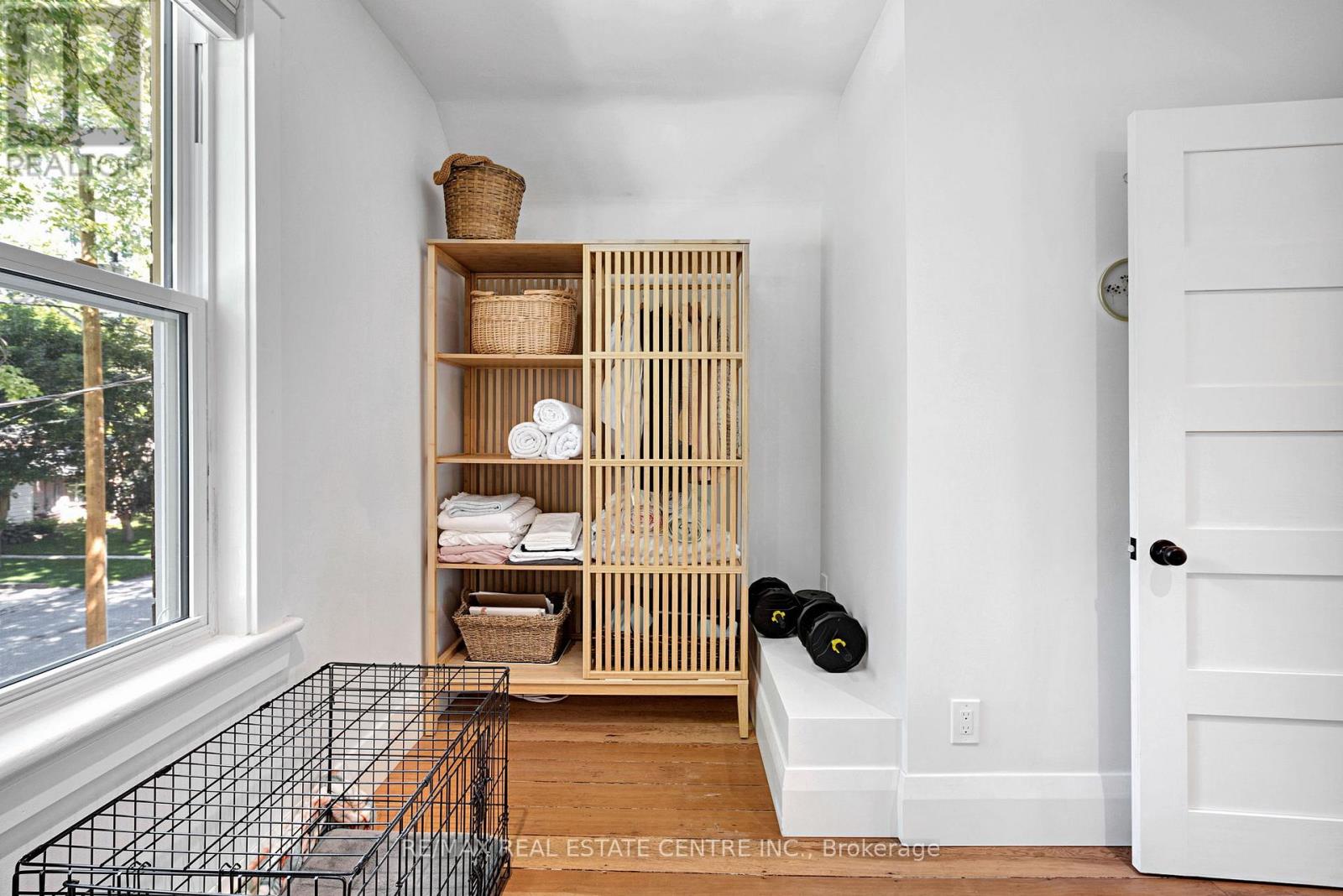 18 MCALPINE AVENUE - Image 25