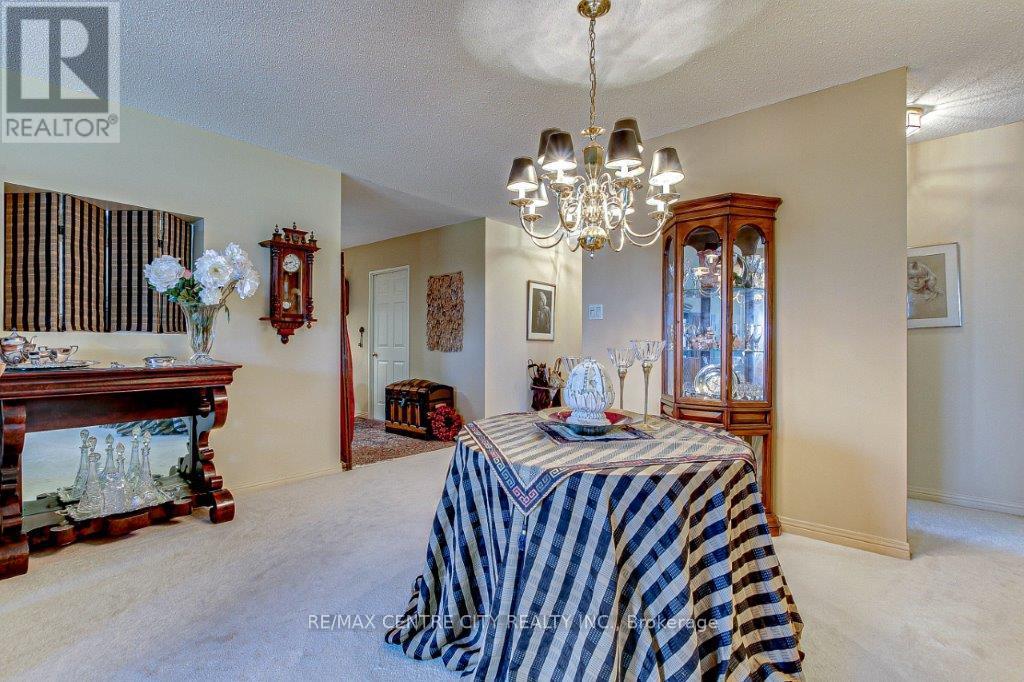 #203 549 RIDOUT STREET N - Image 11
