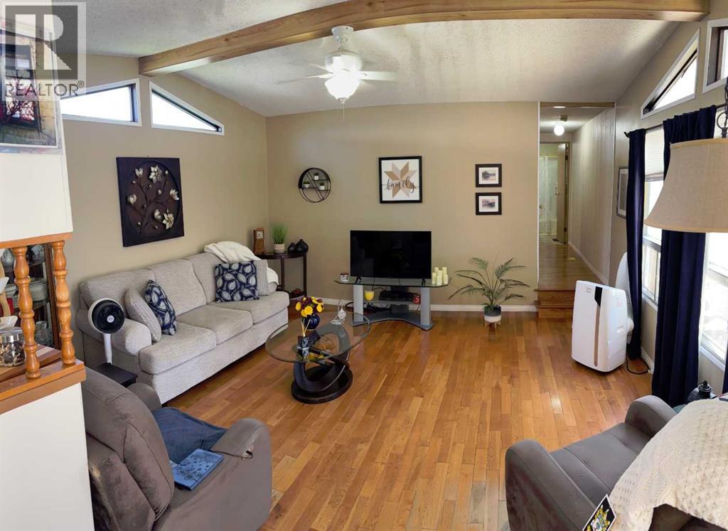65 Parkside Drive - Image 3