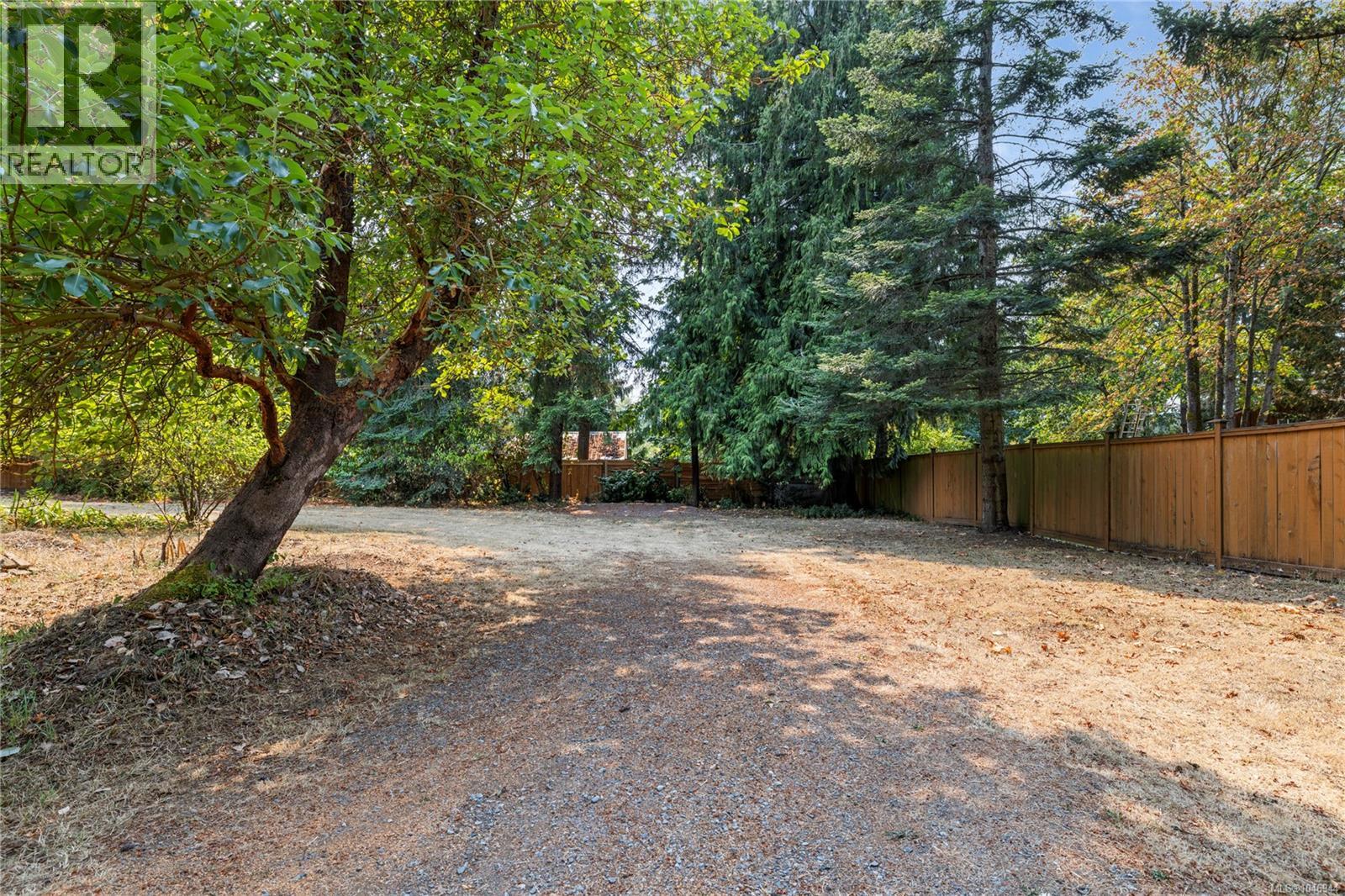 1987 Cedar Rd - 33