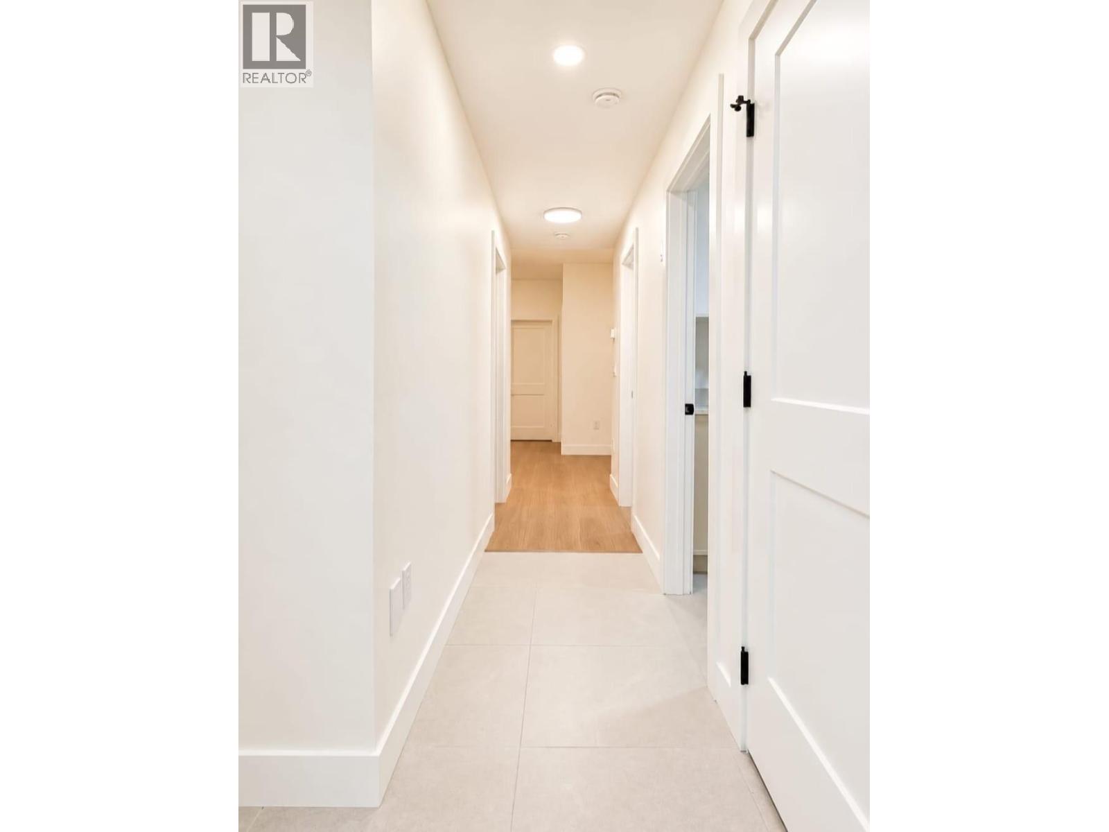 #1 304 Sumac Road - 28