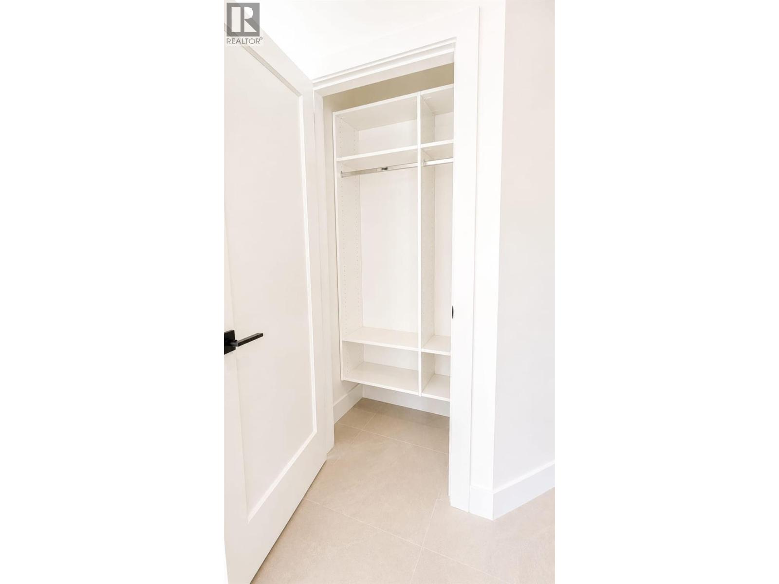 #1 304 Sumac Road - 22