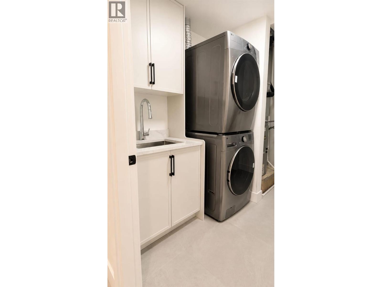 #1 304 Sumac Road - Image 37