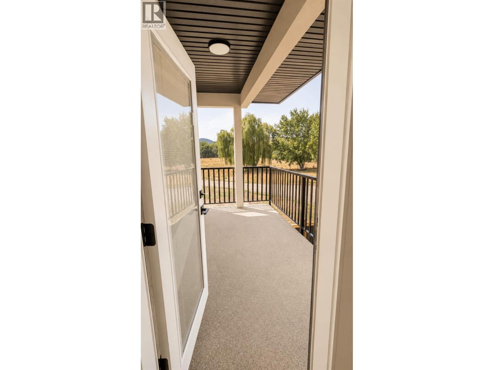 #1 304 Sumac Road - Image 11