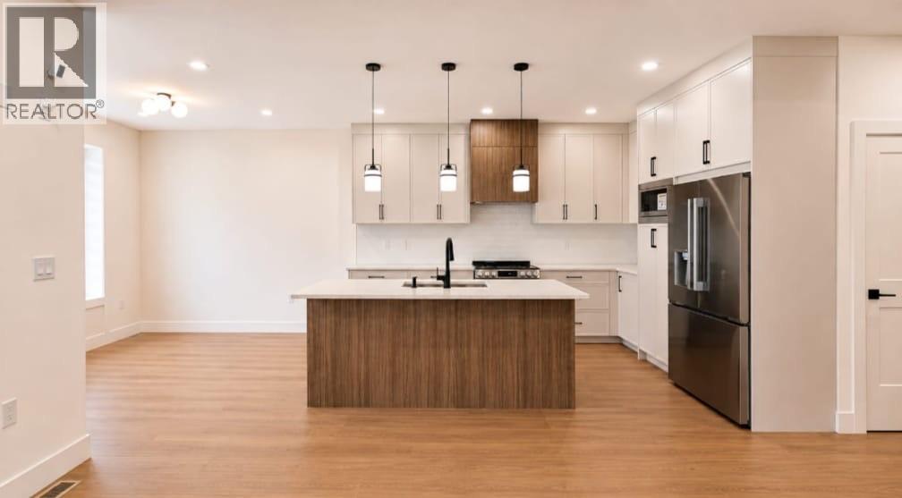 #1 304 Sumac Road - 6