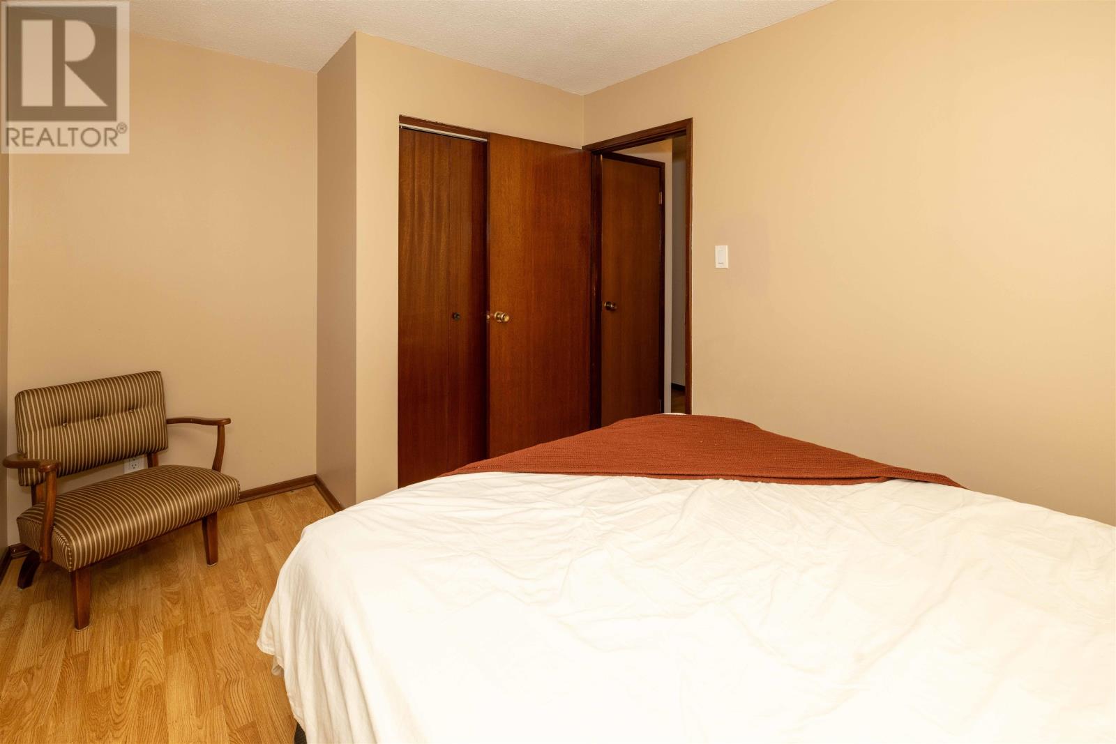 115 Mary ST E - Image 11