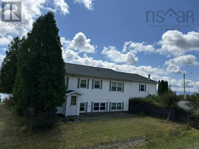 84 Mountain Road