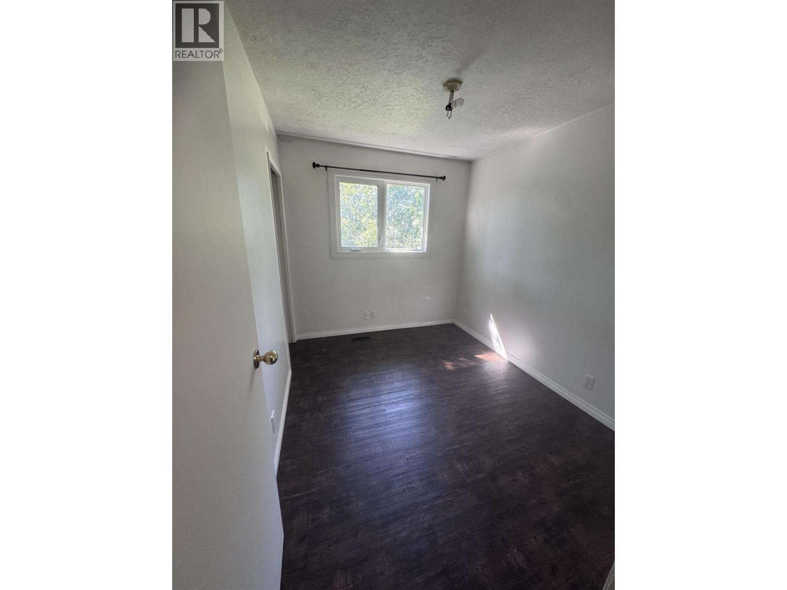 8139 99 AVENUE - 7