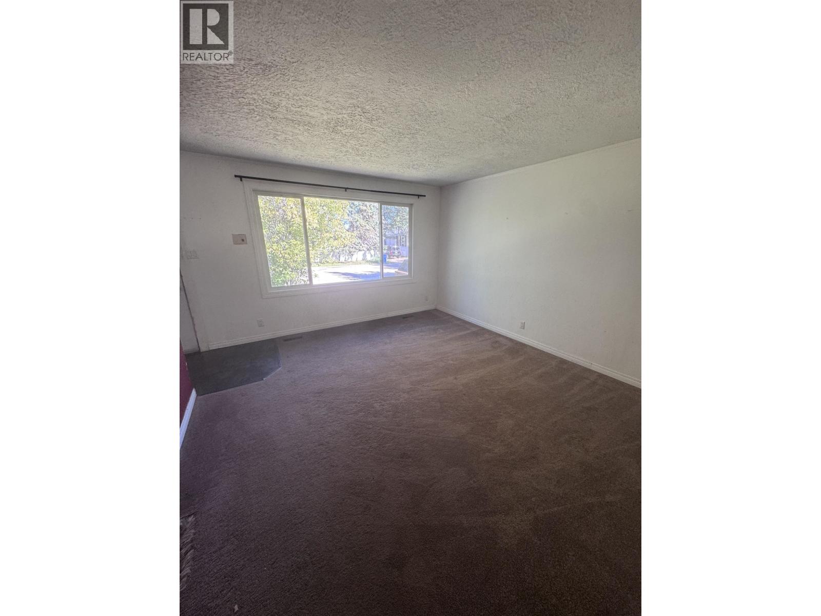8139 99 AVENUE - Image 9