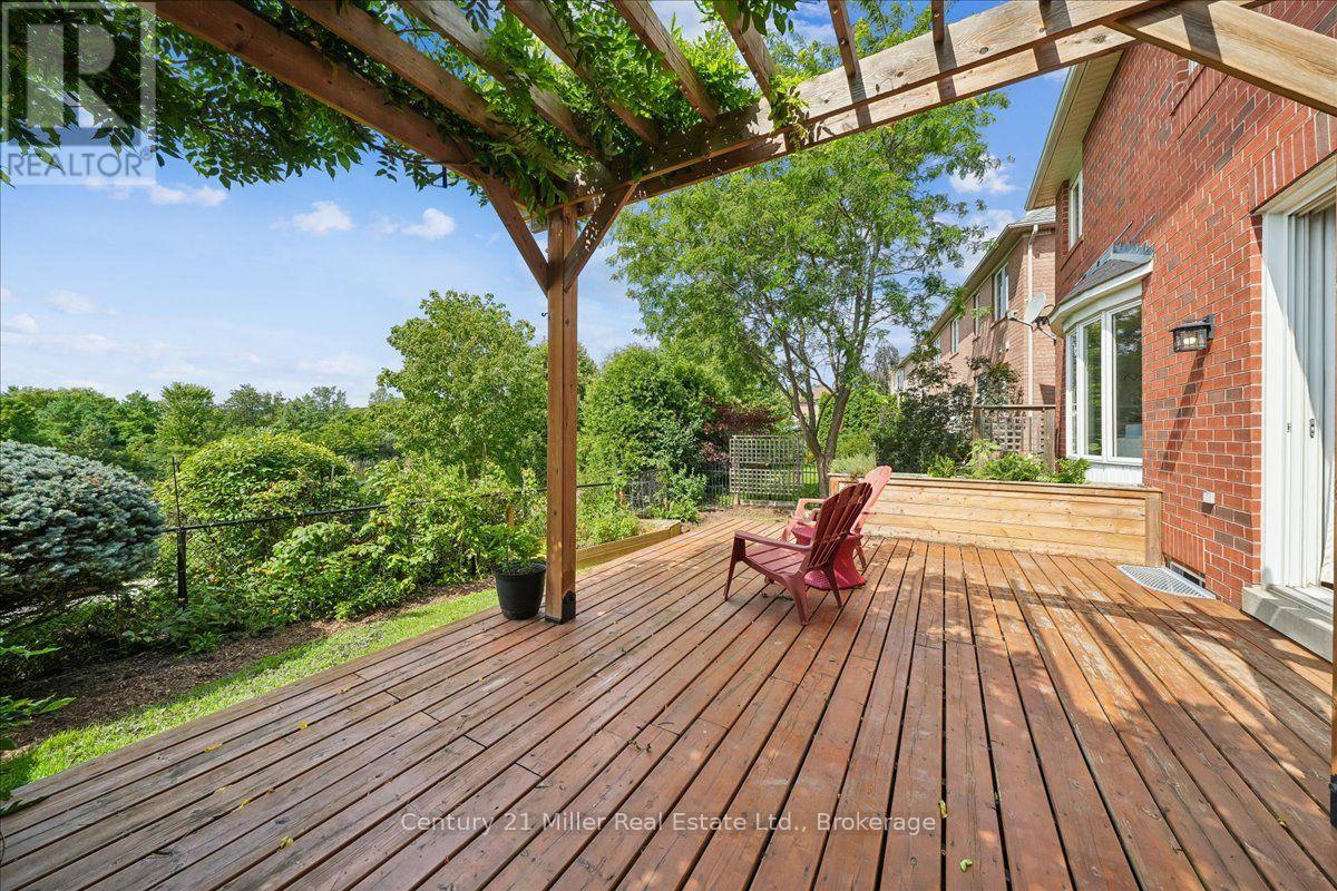 2350 VALLEYRIDGE DRIVE - 26