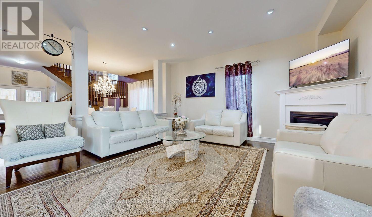 45 MAPLETON MILLS DRIVE S - 7