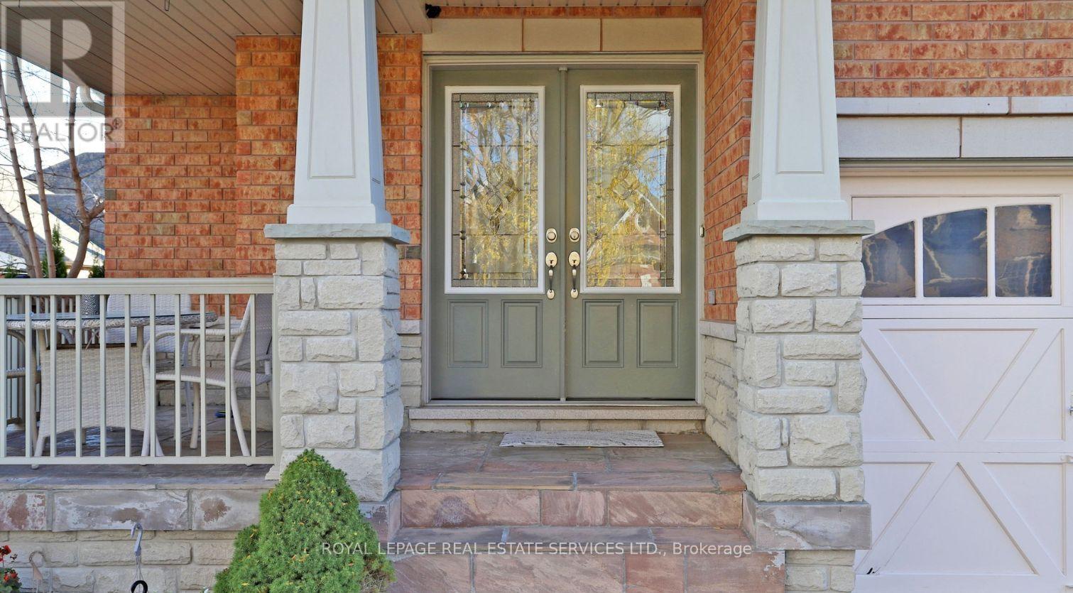 45 MAPLETON MILLS DRIVE S - 4