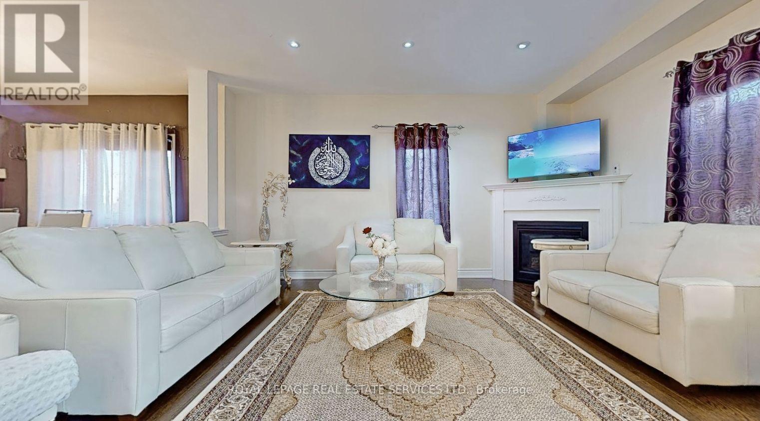45 MAPLETON MILLS DRIVE S - 6