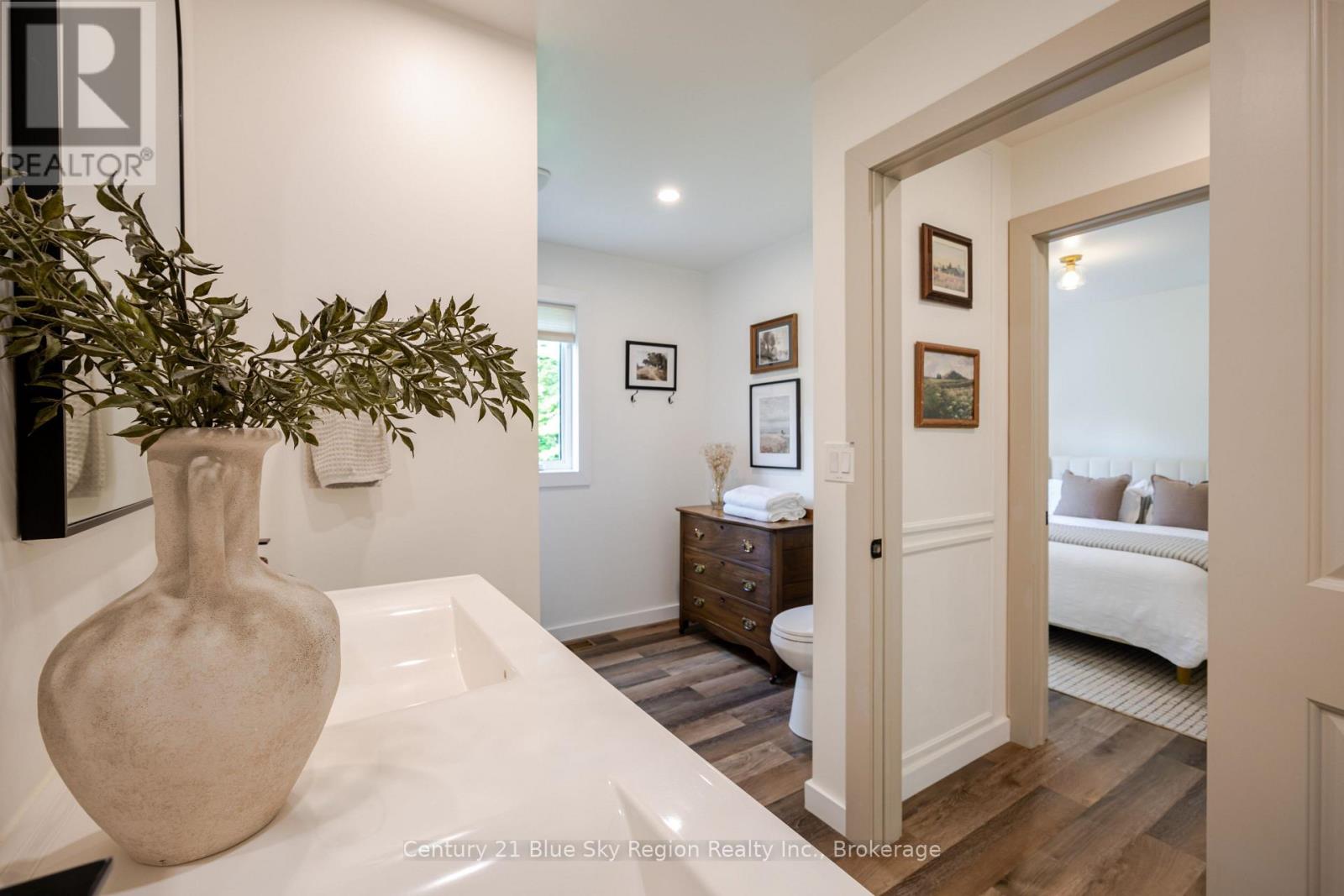 25 ASTOR STREET S - Image 19