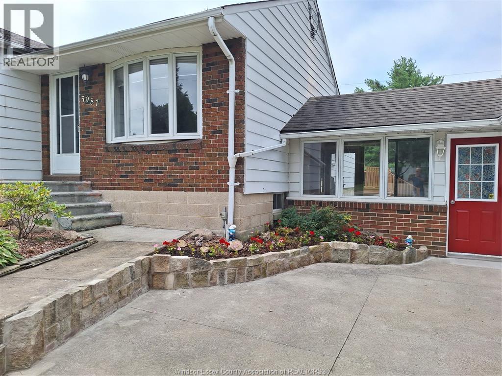 3987 CASGRAIN - 2