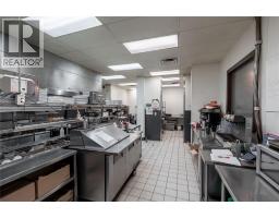1249 London Road, Sarnia, ON N7S1P3 Photo 18