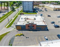 1249 London Road, Sarnia, ON N7S1P3 Photo 31