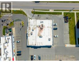 1249 London Road, Sarnia, ON N7S1P3 Photo 32