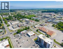 1249 London Road, Sarnia, ON N7S1P3 Photo 35