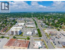 1249 London Road, Sarnia, ON N7S1P3 Photo 36