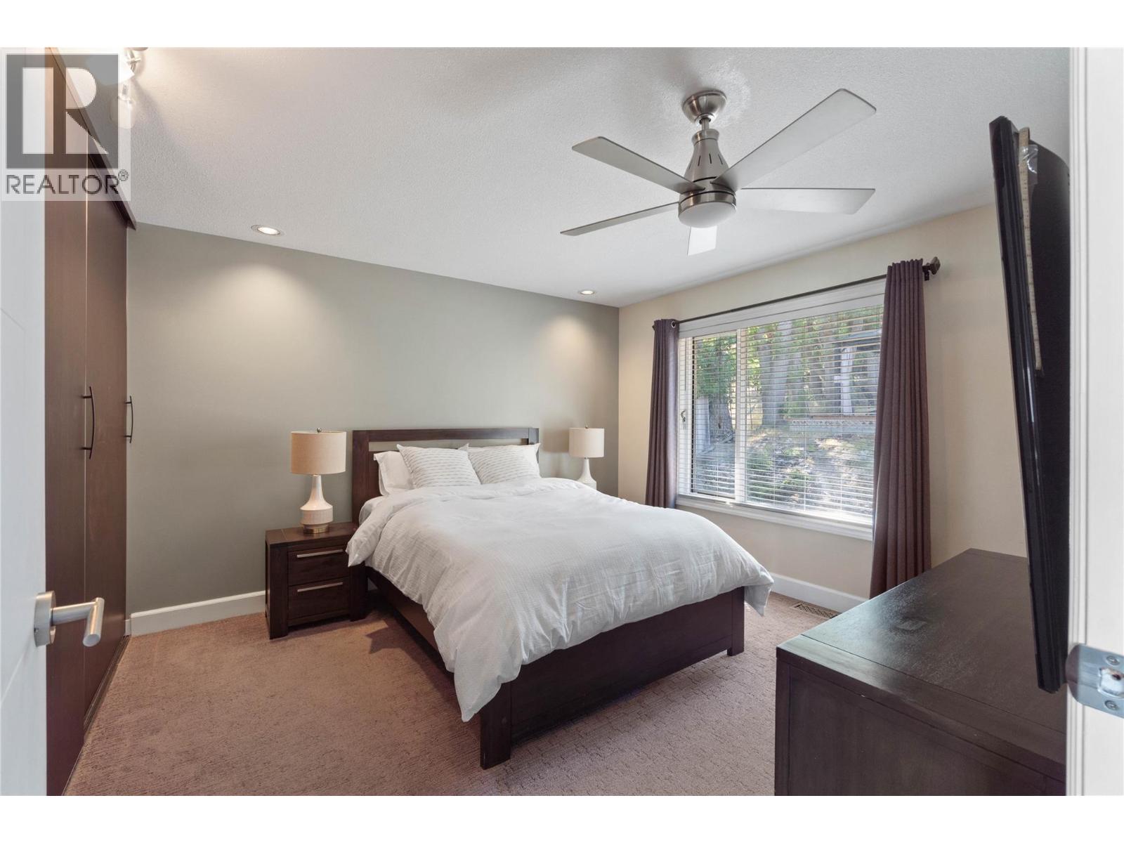 961 GREYSTONE Crescent - 21